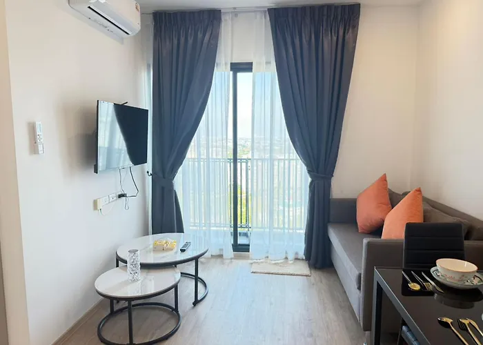The Rich Rama 9 Luxury Apartment *